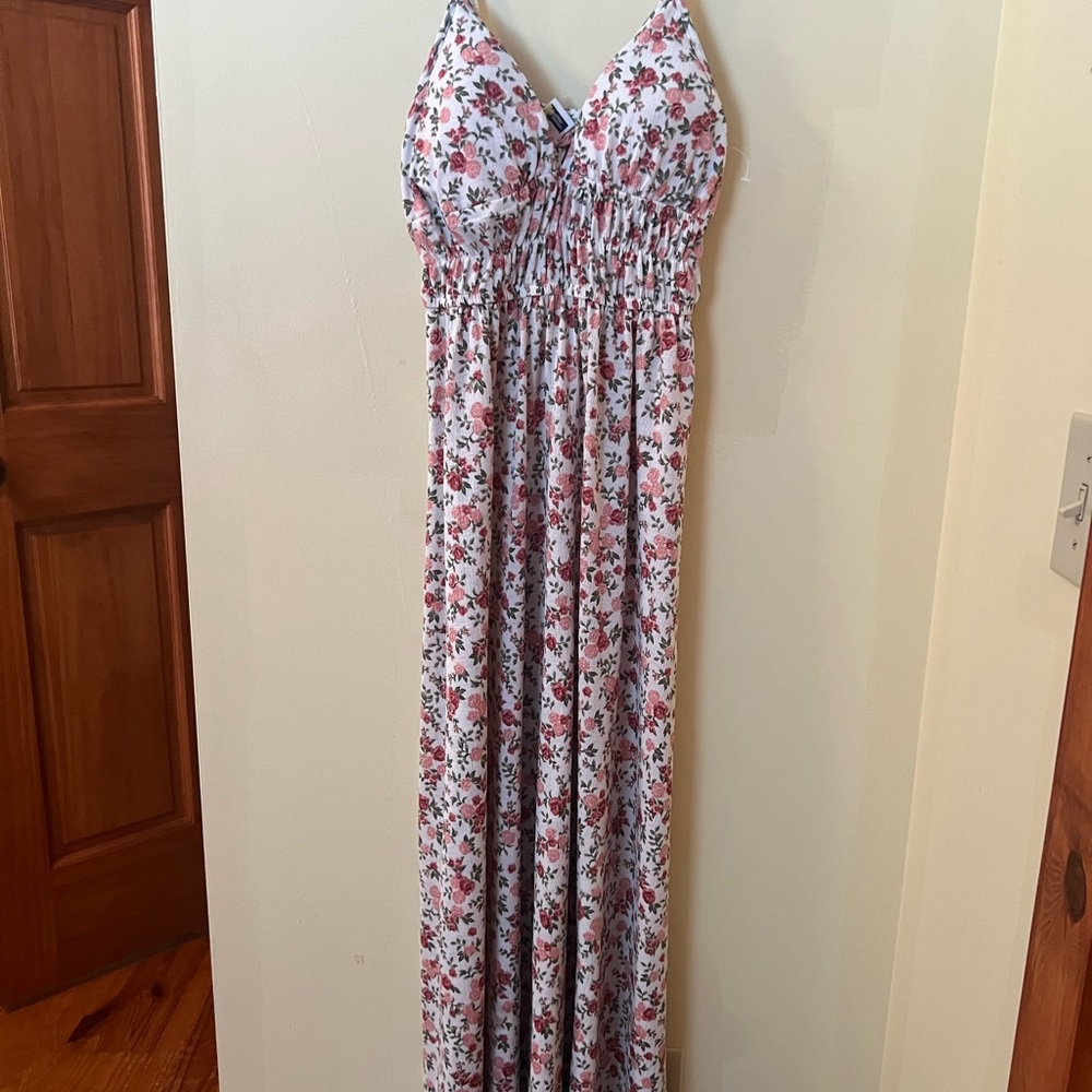 Elegant Floral Women's Chemise